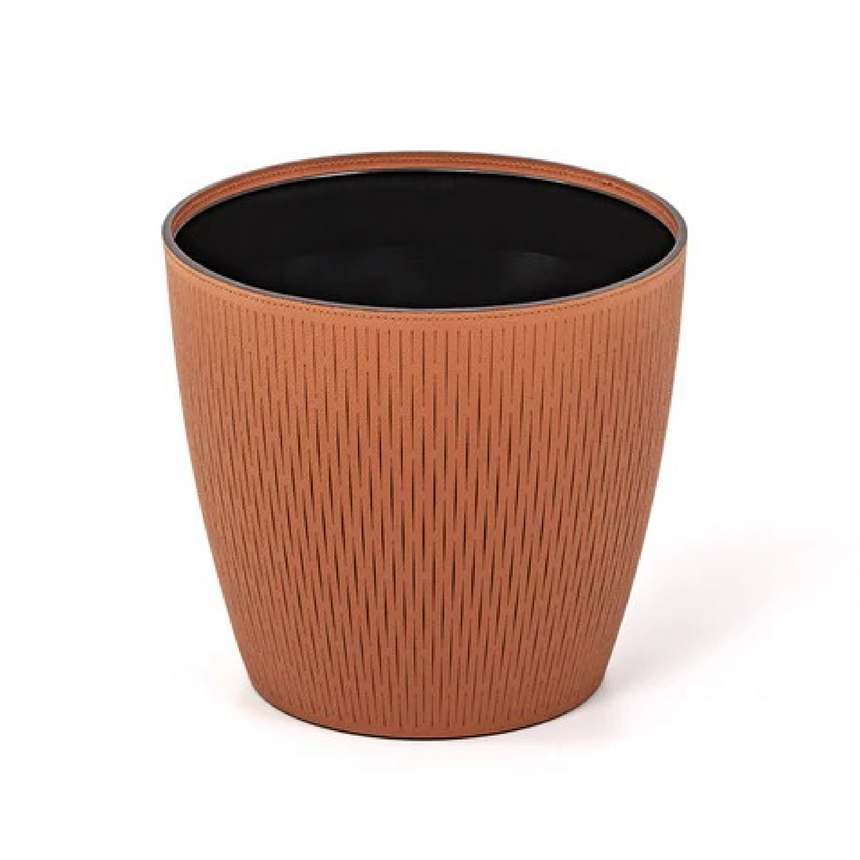 Leather Covered Vase | Pinetti Silvy | Italianfurniture.com