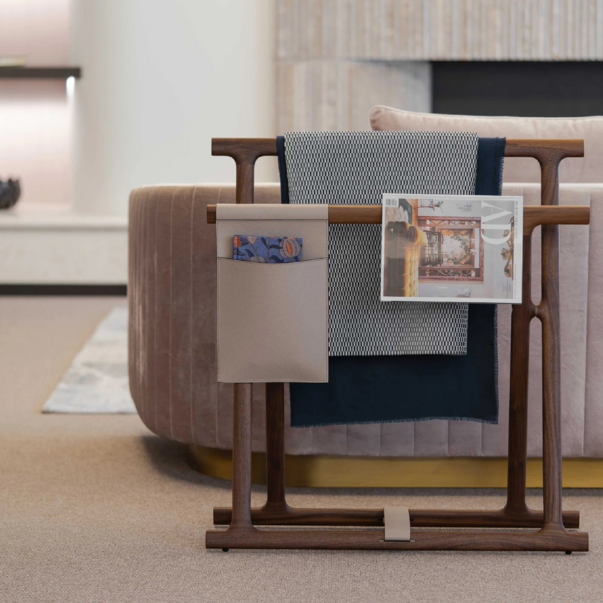 Solid Walnut Blanket Rack | Pinetti Chelsea | Italianfurniture.com