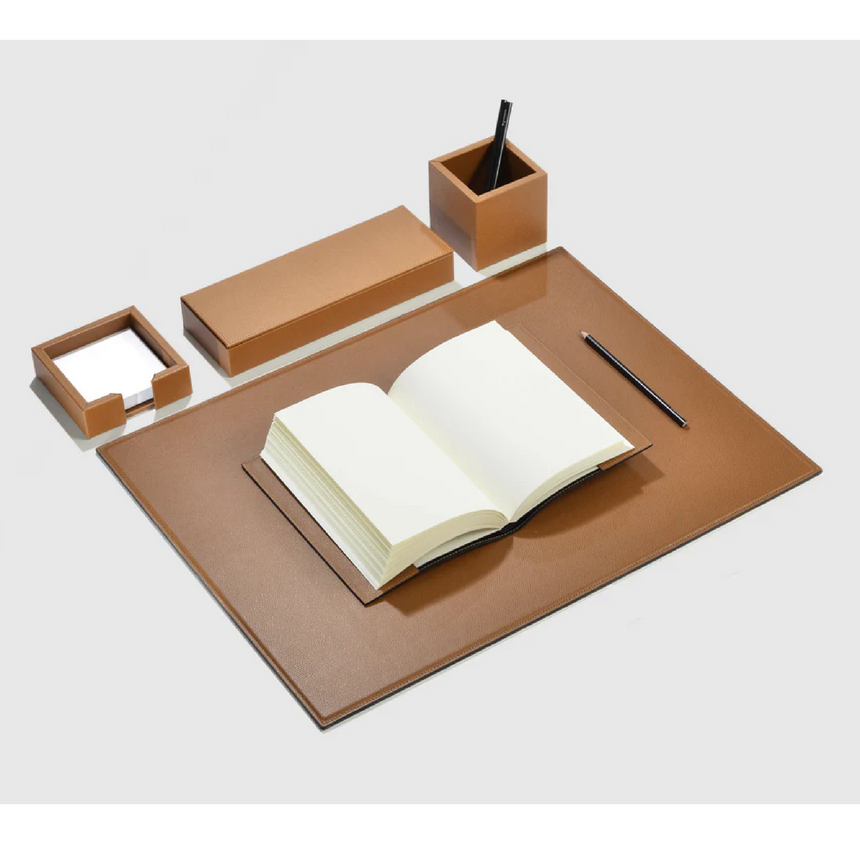 Leather Lidded Pencil Box | Pinetti Larry | Italianfurniture.com