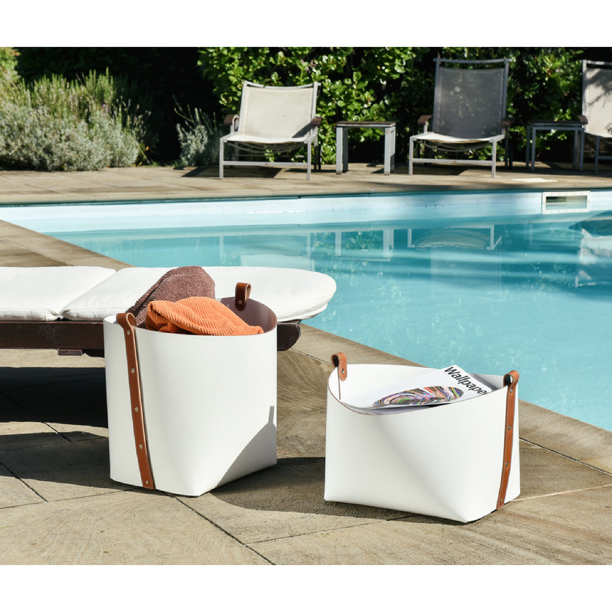 Flared Leather Basket | Pinetti Ovo | Italianfurniture.com