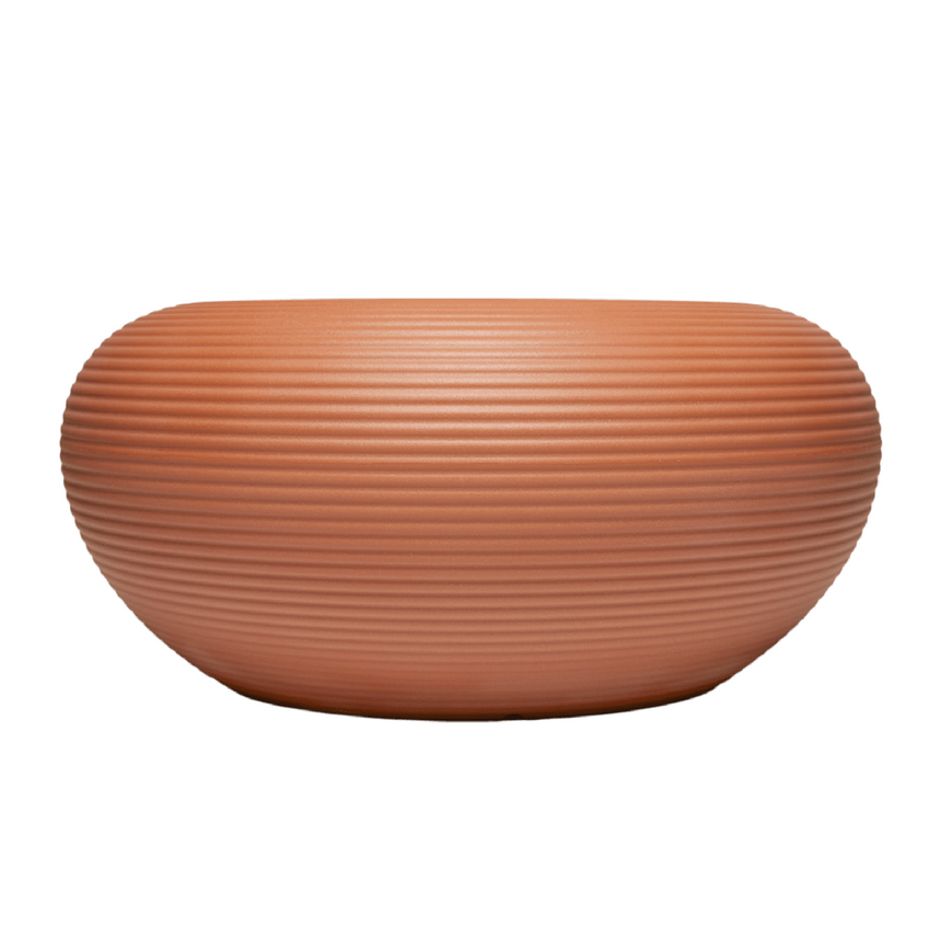 Round Minimalist Planter | Qeeboo Nami | Italianfurniture.com
