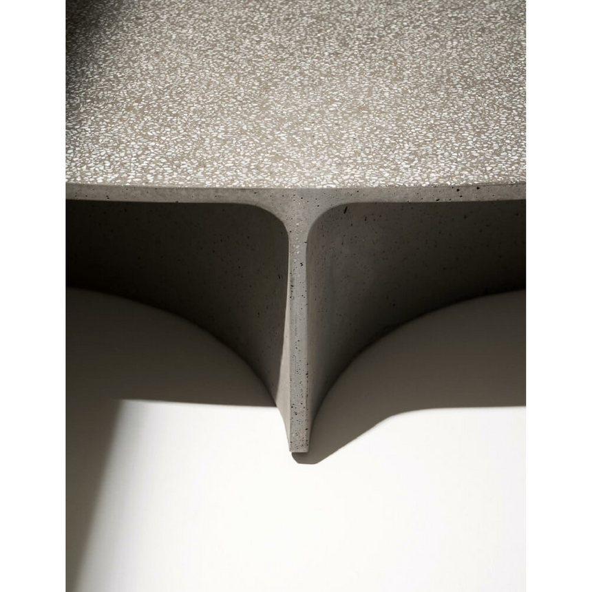 Concrete Outdoor Coffee Table | Roda Aspic | Italianfurniture.com