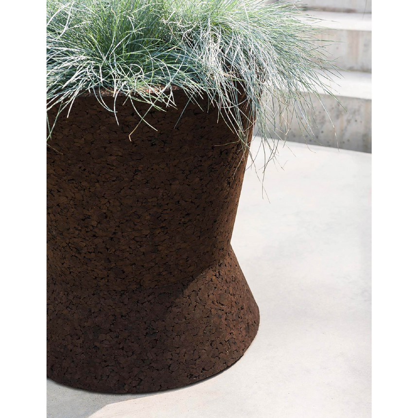 Hourglass Cork Outdoor Planter | Roda Bush On | Italianfurniture.com