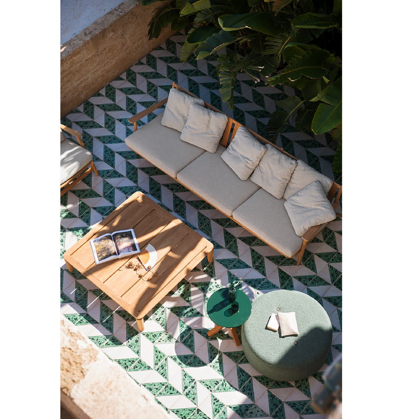 Splayed Leg 3-Seater Outdoor Sofa | Roda Levante | Italianfurniture.com