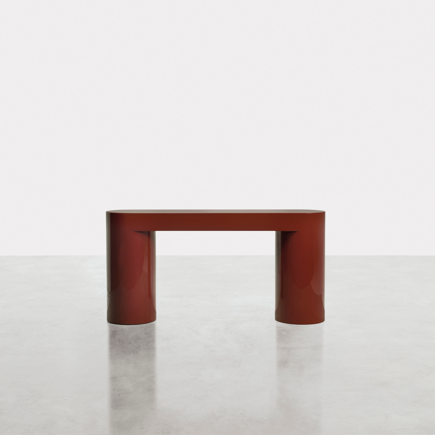 Monolithic Lacquered Console Table | Somaschini Lazy-O | Italianfurniture.com