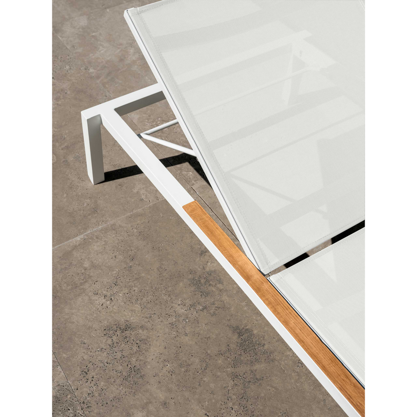 Powder-Coated Aluminum Sunbed | Talenti Alabama