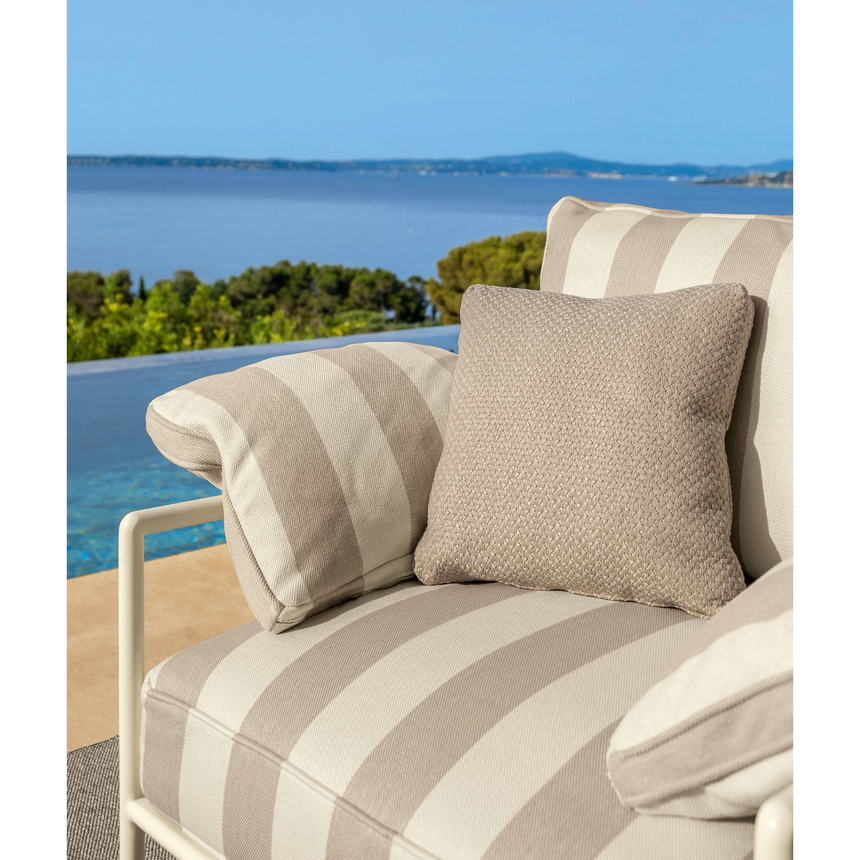 Metal Framed Outdoor Sofa | Talenti Capri | Italianfurniture.com
