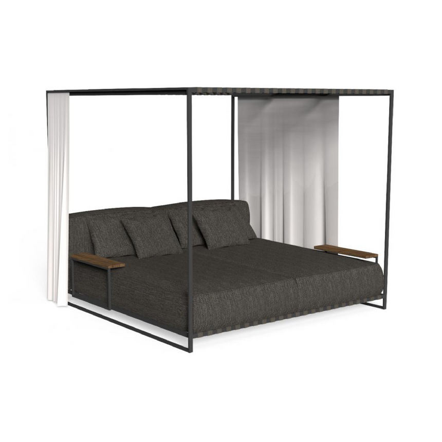 Stainless-Steel Canopy Daybed | Talenti Casilda | Italianfurniture.com