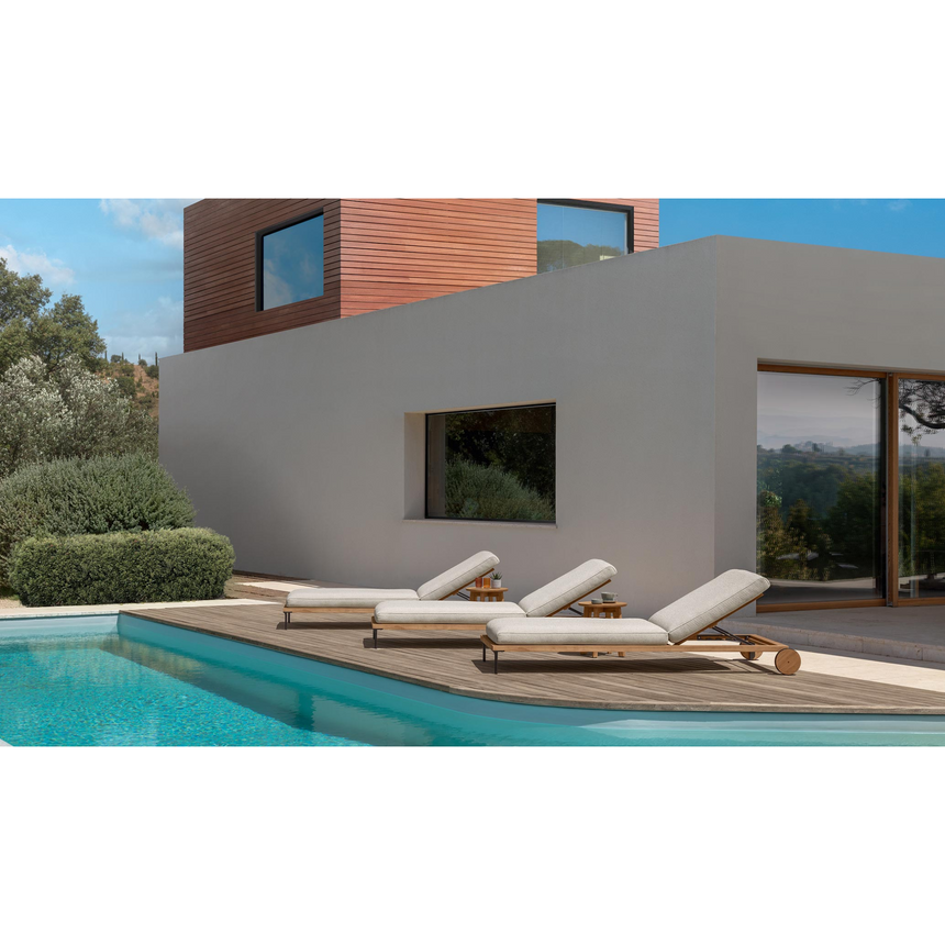 Wood Base Sun Lounger | Talenti CleoSoft | Italianfurniture.com