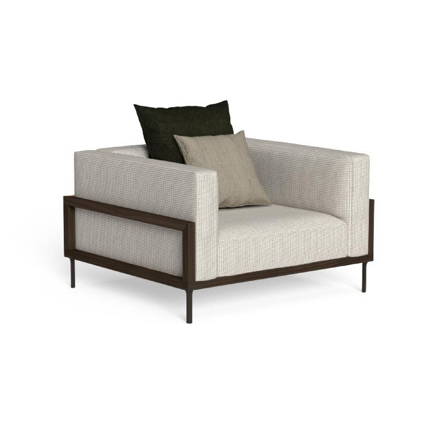 Wood Framed Outdoor Living Armchair | Talenti CleoSoft | Italianfurniture.com