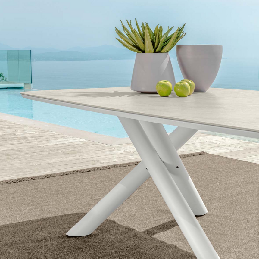 Splayed Leg Outdoor Coffe Table | Talenti Coral | Italianfurniture.com