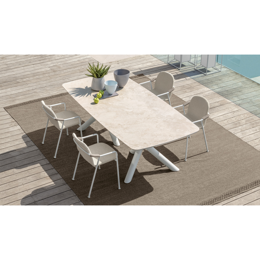 Ceramic Outdoor Dining Table | Talenti Coral | italianfurniture.com