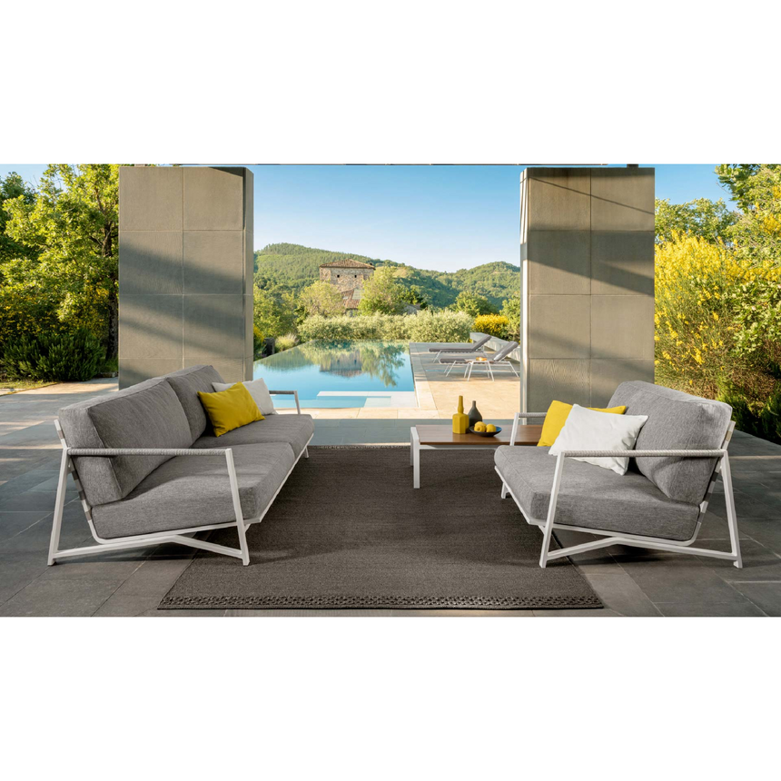 Padded Outdoor Luxury Armchair | Talenti Cottage | Italianfurniture.com