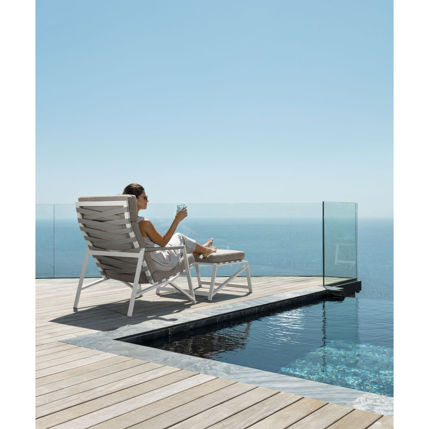 Padded Outdoor Lounge Armchair | Talenti Cottage | Italianfurniture.com