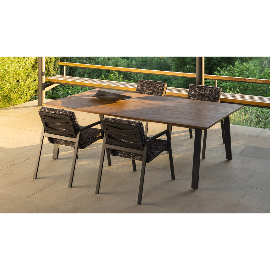 Iroko Wood Outdoor Dining Table | Talenti Cottage | Italianfurniture.com
