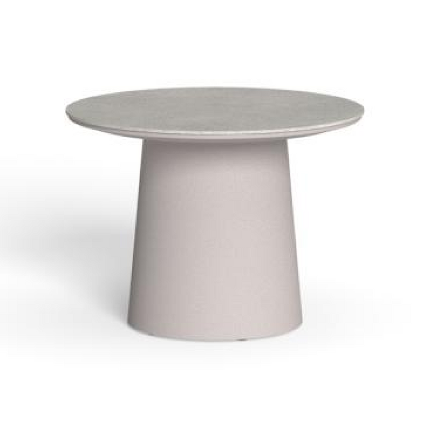 Conical Base Outdoor Coffee Table | Talenti Dolcevita | Italianfurniture.com