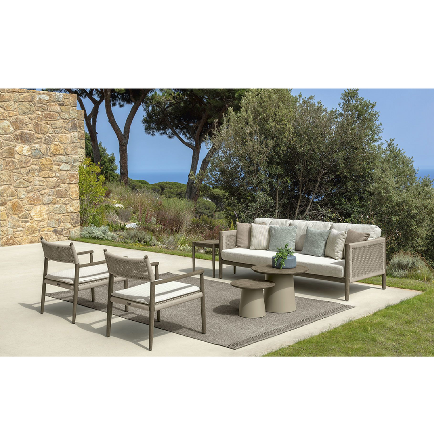 Round Teak Outdoor Coffee Table | Talenti Dolcevita | Italianfurniture.com