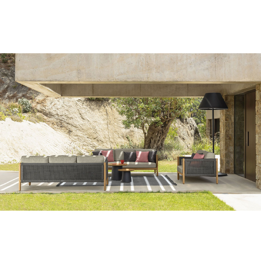 Round Teak Outdoor Coffee Table | Talenti Dolcevita | Italianfurniture.com