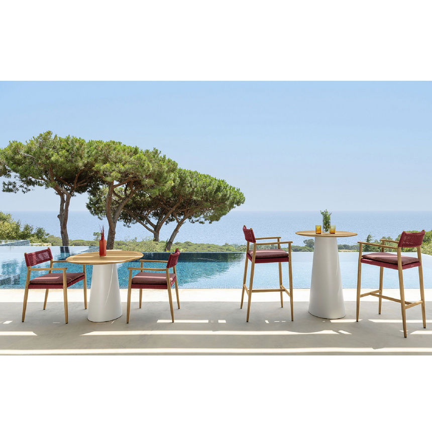 Round Teak Outdoor Dining Table | Talenti Dolcevita | Italianfurniture.com