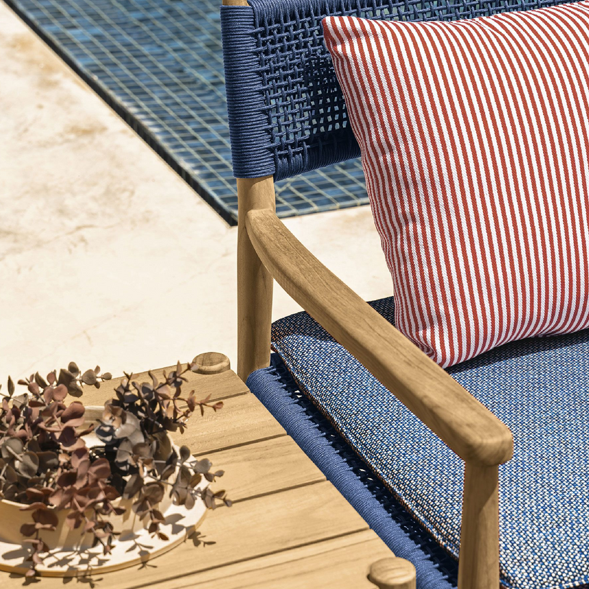 Square Teak Outdoor Side Table | Talenti Dolcevita | Italianfurniture.com