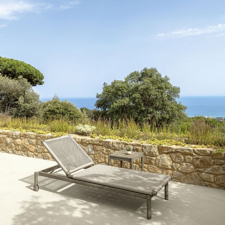 Square Teak Outdoor Side Table | Talenti Dolcevita | Italianfurniture.com