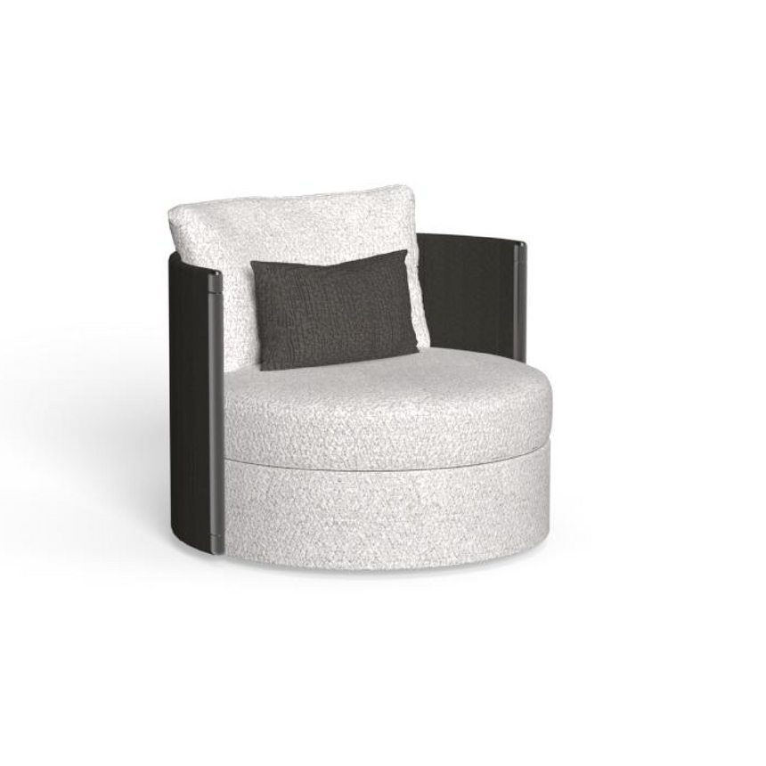 Padded Straps Outdoor Living Armchair | Talenti George | Italianfurniture.com