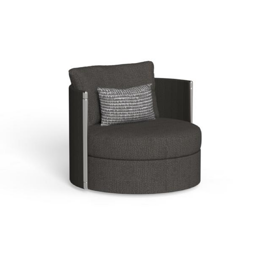 Padded Straps Outdoor Living Armchair | Talenti George | Italianfurniture.com