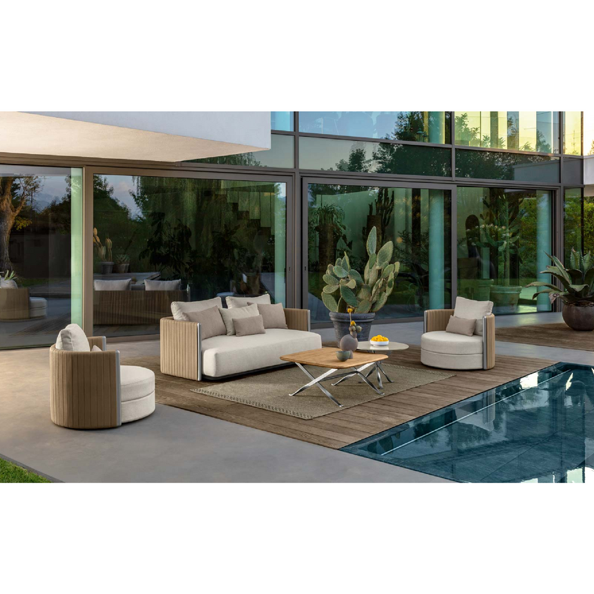 Padded Straps Outdoor Living Armchair | Talenti George | Italianfurniture.com