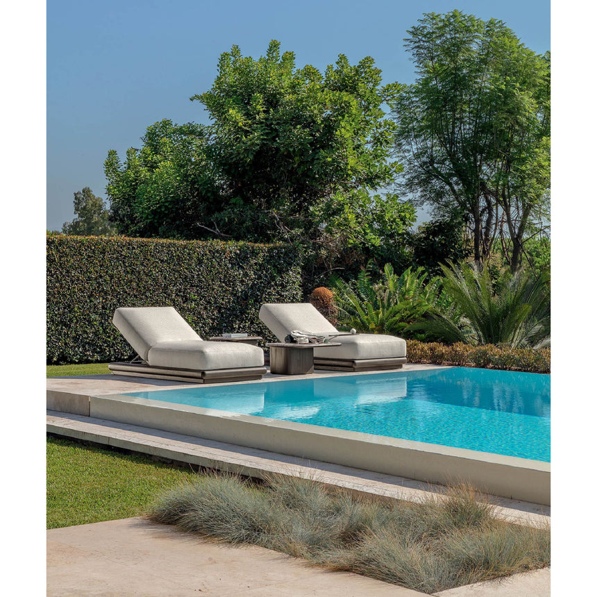 High Minimal Outdoor Coffee Table | Talenti Itaca | Italianfurniture.com