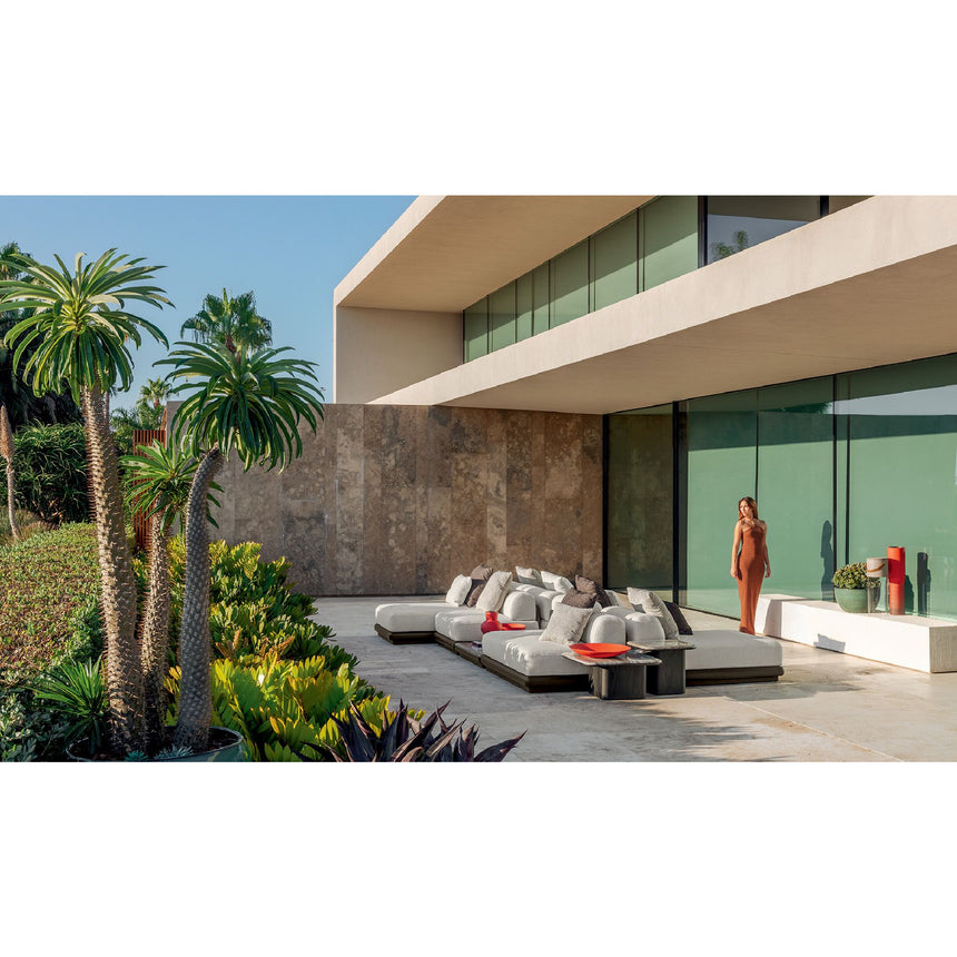 High Minimal Outdoor Coffee Table | Talenti Itaca | Italianfurniture.com