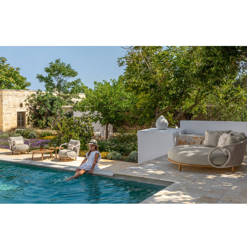 Weave Curved Outdoor Armchair | Talenti Karen | Italianfurniture.com