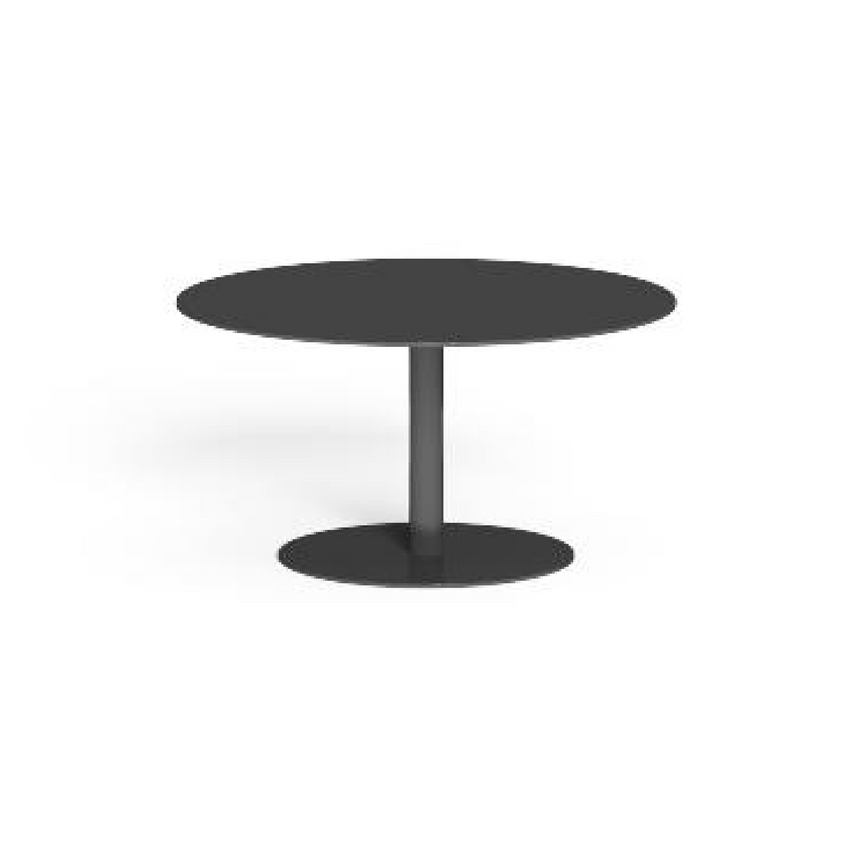 Round Pedestal Outdoor Coffee Table | Talenti Key | Italianfurniture.com