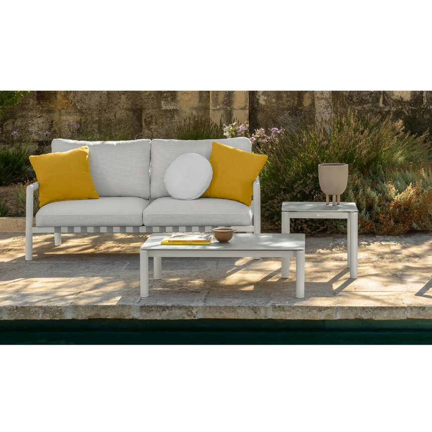 Concrete Outdoor Coffee Table | Talenti Lake | Italianfurniture.com