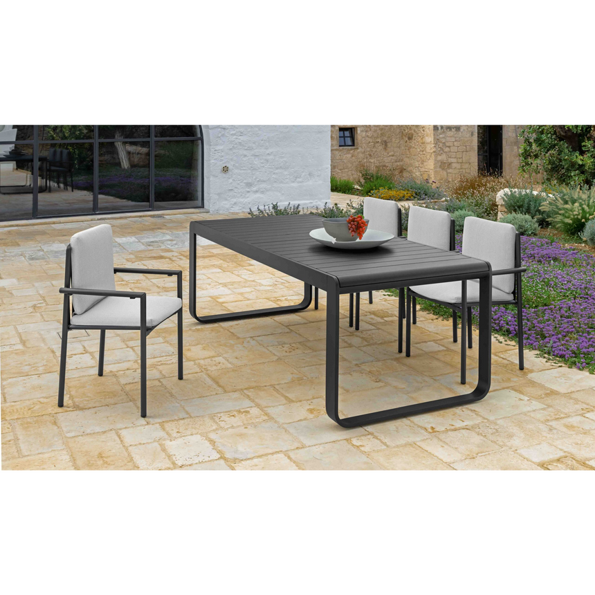 Slatted Outdoor Extendible Dining Table | Talenti Lake | Italianfurniture.com