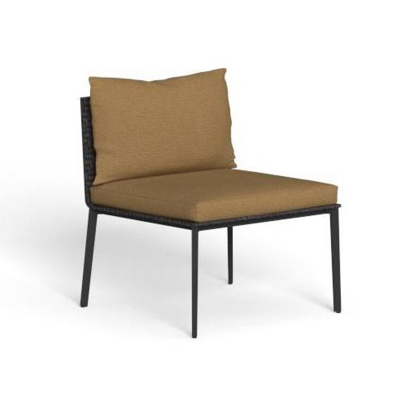 Aluminum Framed Outdoor Lounge Armchair | Talenti Leaf | Italianfurniture.com