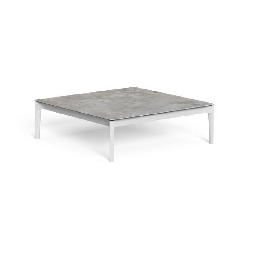 Aluminum Outdoor Coffee Table | Talenti Leaf | Italianfurniture.com