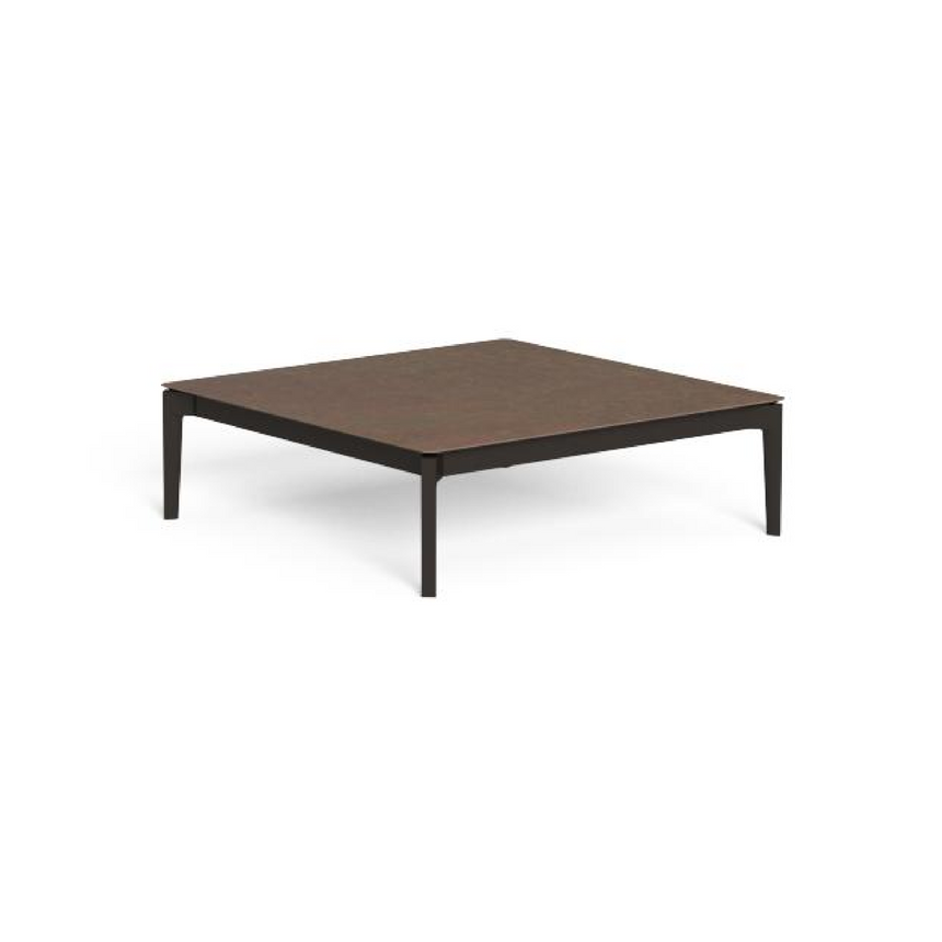Aluminum Outdoor Coffee Table | Talenti Leaf | Italianfurniture.com