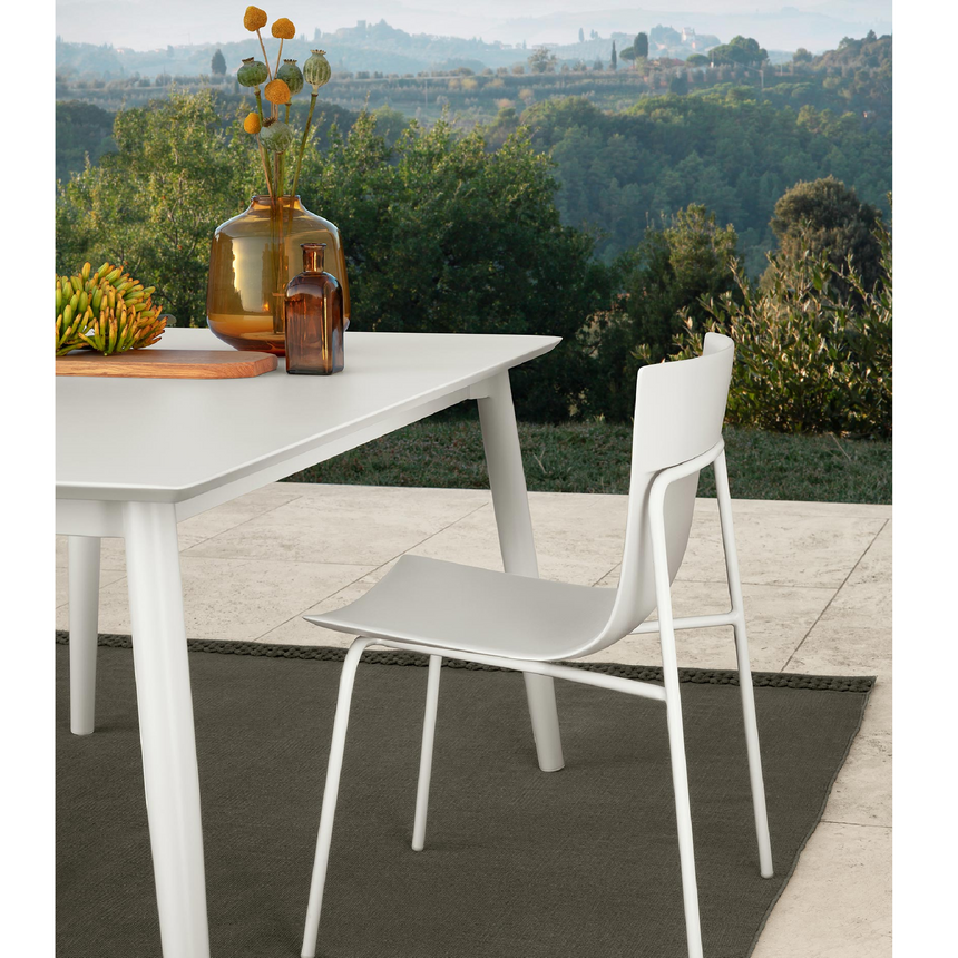 Molded Outdoor Dining Chair | Talenti Malè | Italianfurniture.com