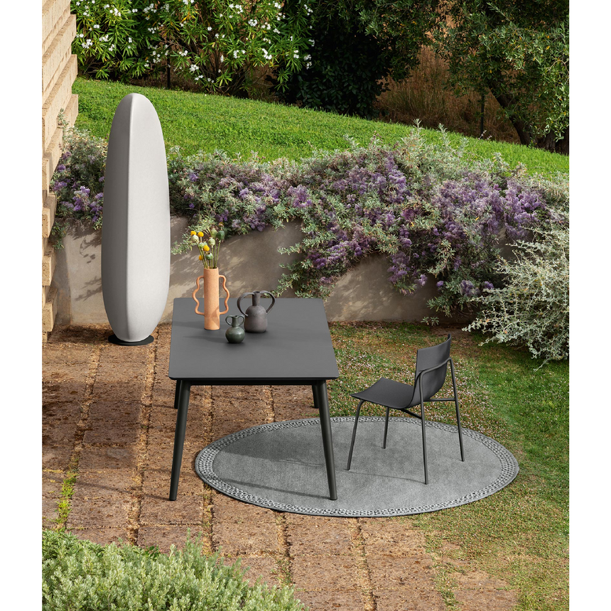 Molded Outdoor Dining Chair | Talenti Malè | Italianfurniture.com