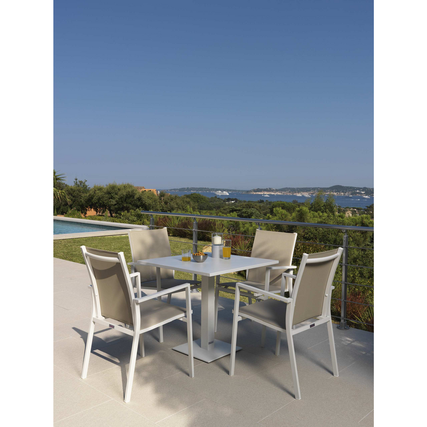 Square Outdoor Glass Dining Table | Talenti Maiorca | Italianfurniture.com