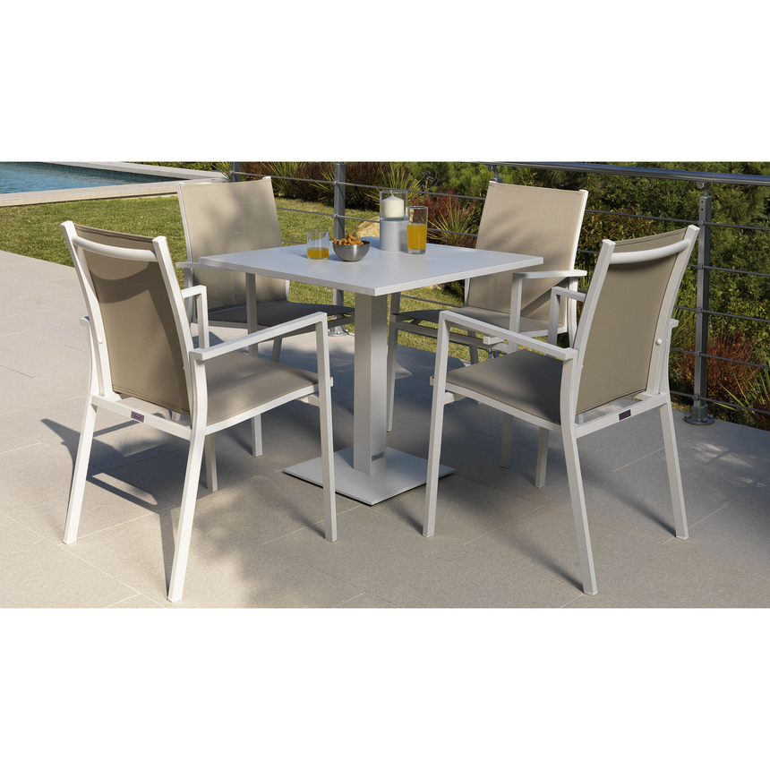 Square Outdoor Glass Dining Table | Talenti Maiorca | Italianfurniture.com