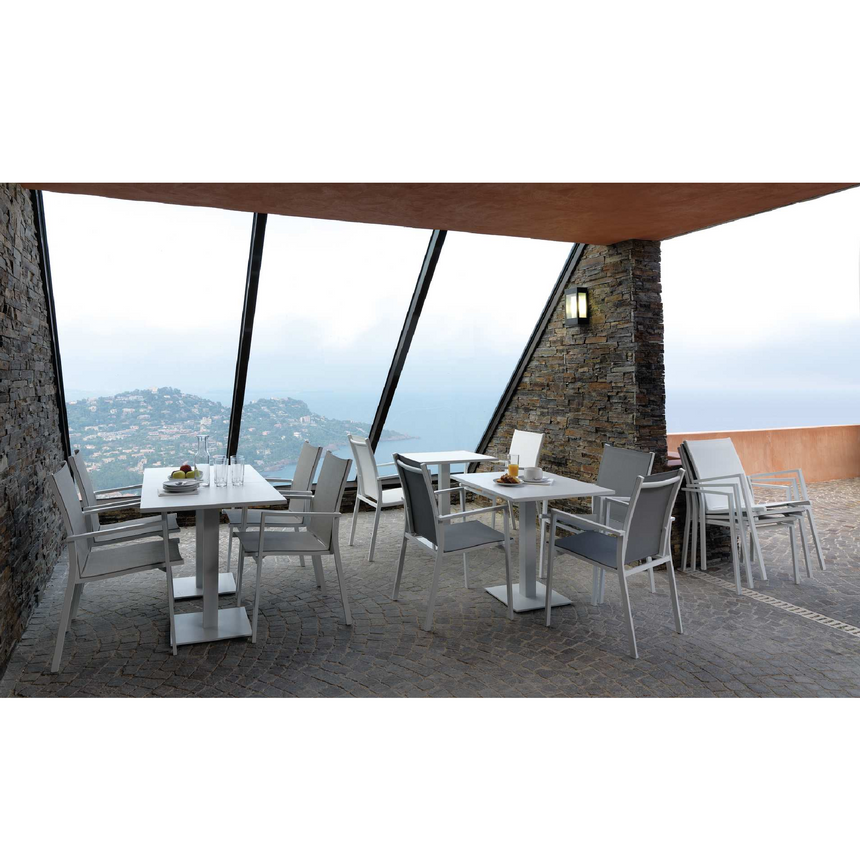 Square Outdoor Glass Dining Table | Talenti Maiorca | Italianfurniture.com