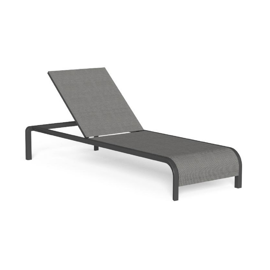 Stackable Reclining Sun Lounger | Talenti Milo | Italianfurniture.com