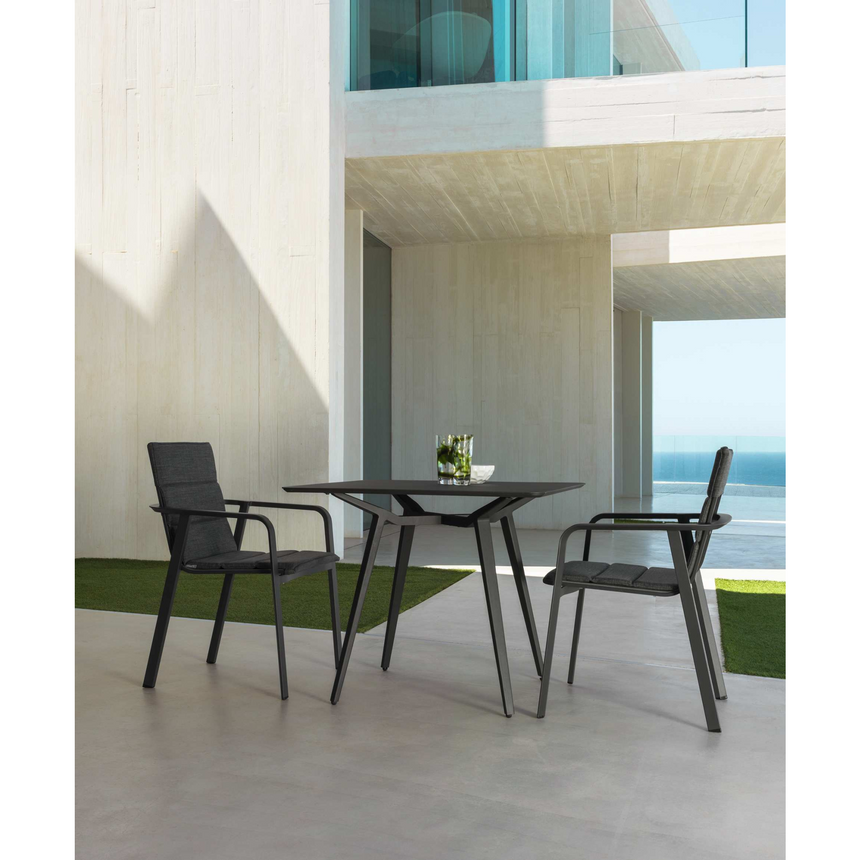 Outdoor Round Tripod Dining Table | Talenti Milo | Italianfurniture.com