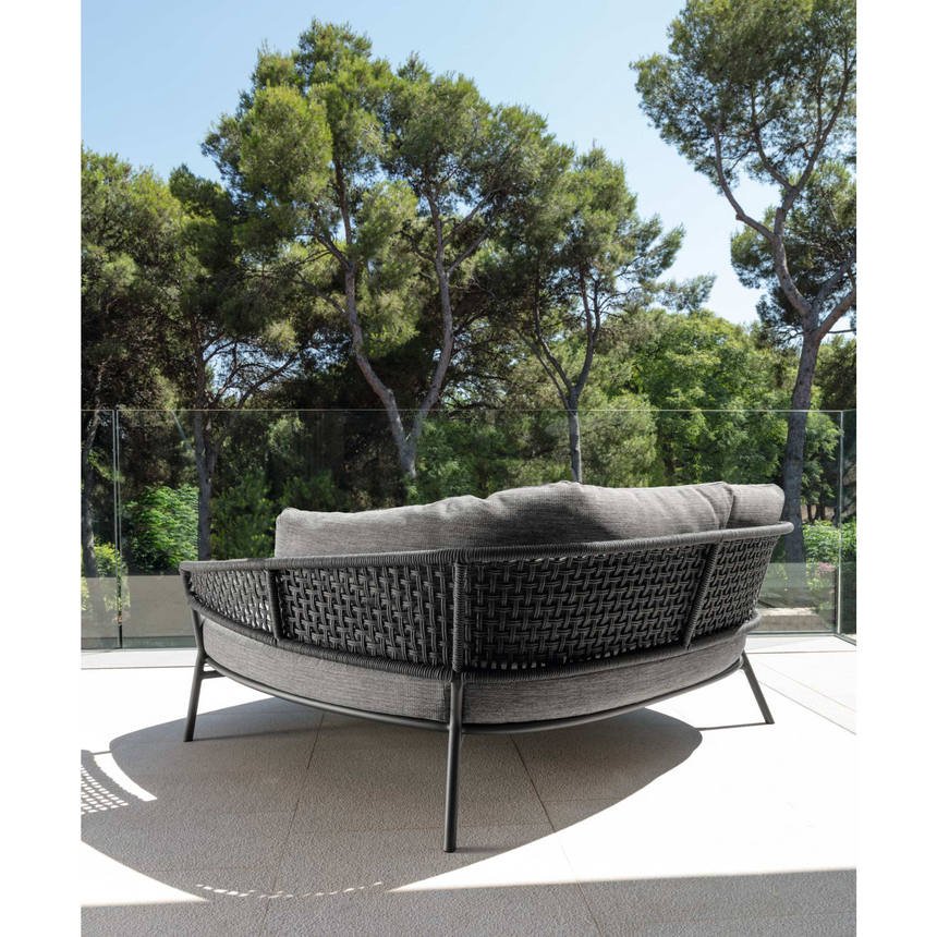 Curved Rope Cushioned Daybed | Talenti Moon | Italianfurniture.com