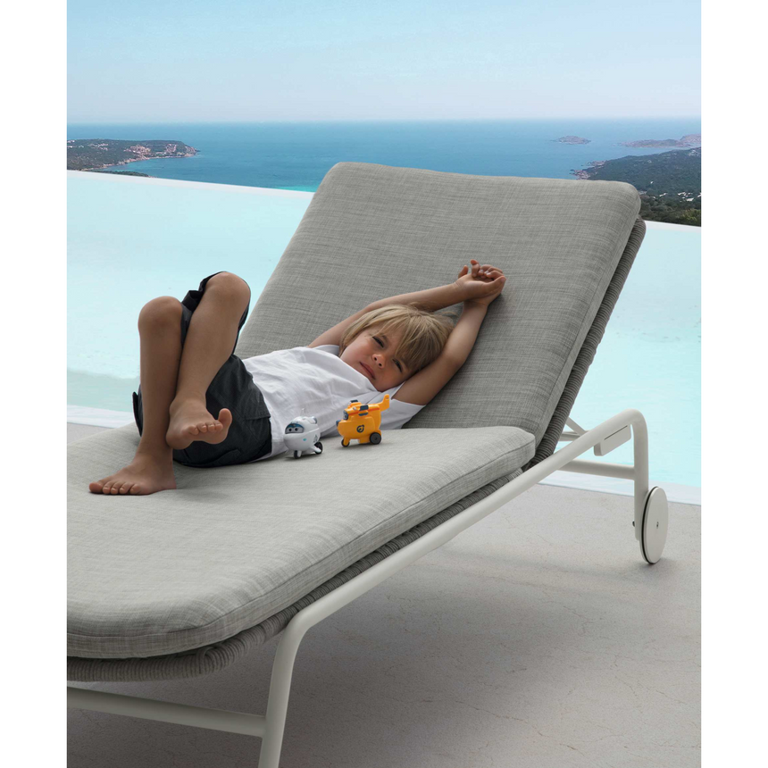 Braided Rope Sunbed | Talenti Moon | Italianfurniture.com