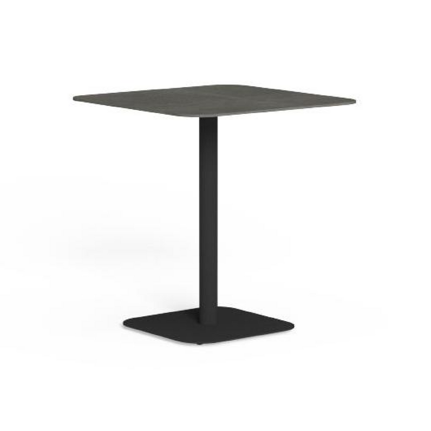 Aluminum Square Pedestal Outdoor Table | Talenti Moon | Italianfurniture.com