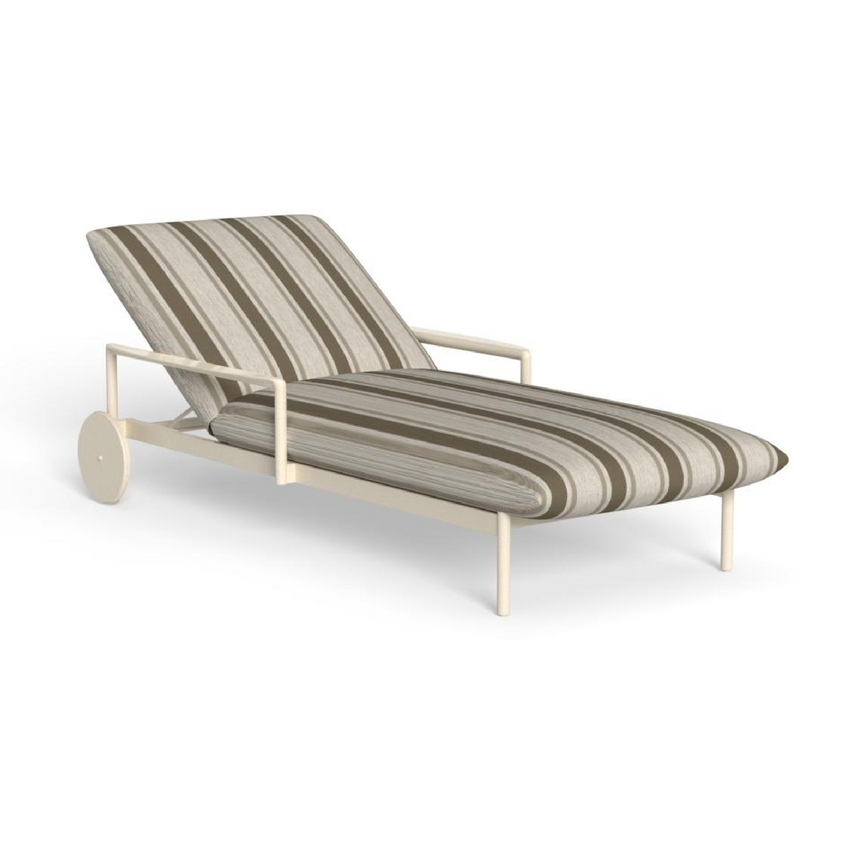 Striped Sun Lounger | Talenti Nalu | Italianfurniture.com