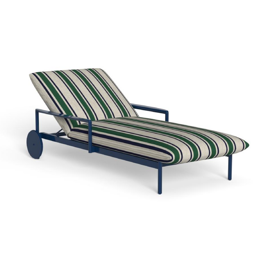 Striped Sun Lounger | Talenti Nalu | Italianfurniture.com