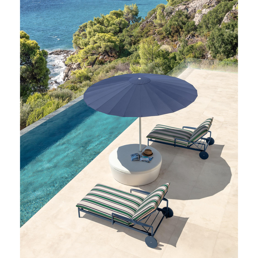 Striped Sun Lounger | Talenti Nalu | Italianfurniture.com